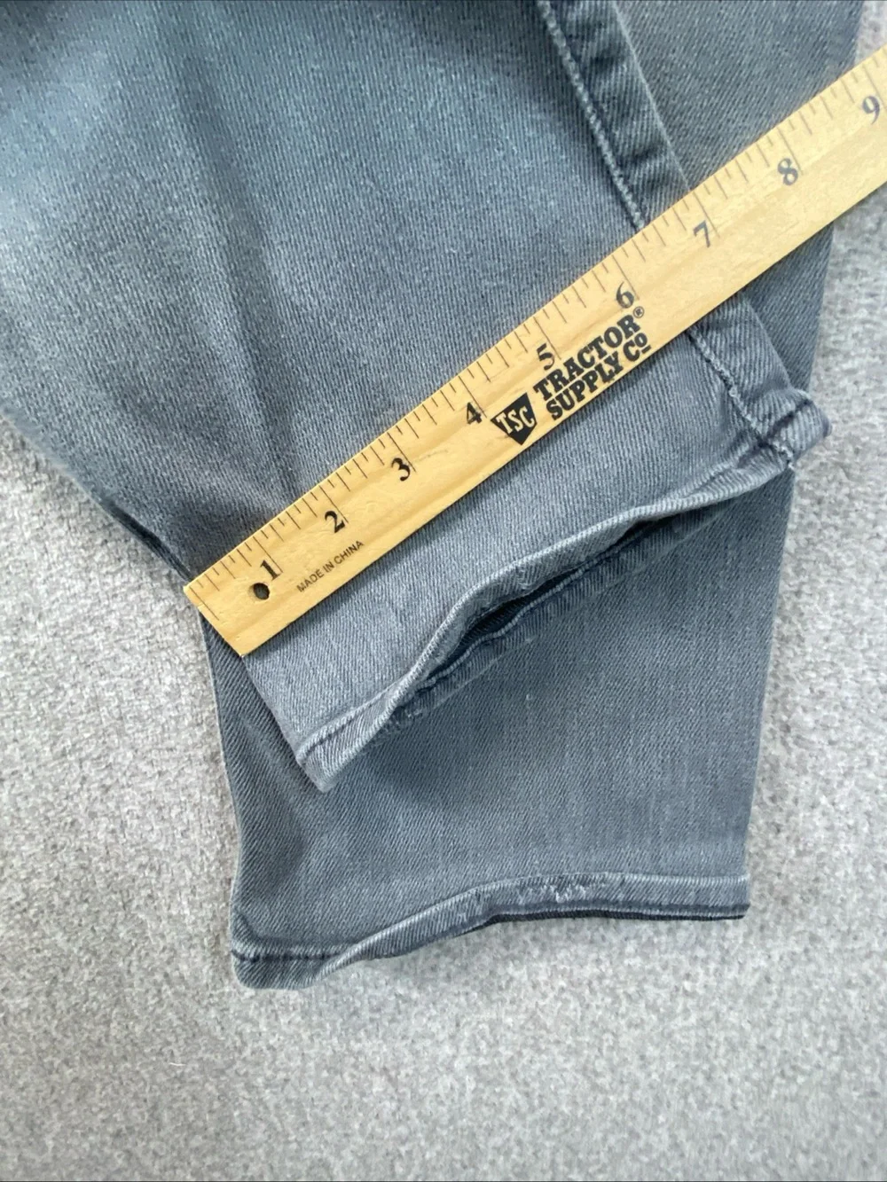 Banana Republic Men’s The Traveler Slim Fit Denim Jeans Grey Size 34x32 Stretch